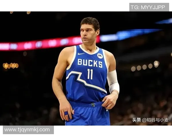 布鲁克洛佩斯的职业生涯回顾与未来展望:从新秀到NBA巨星的蜕变之路